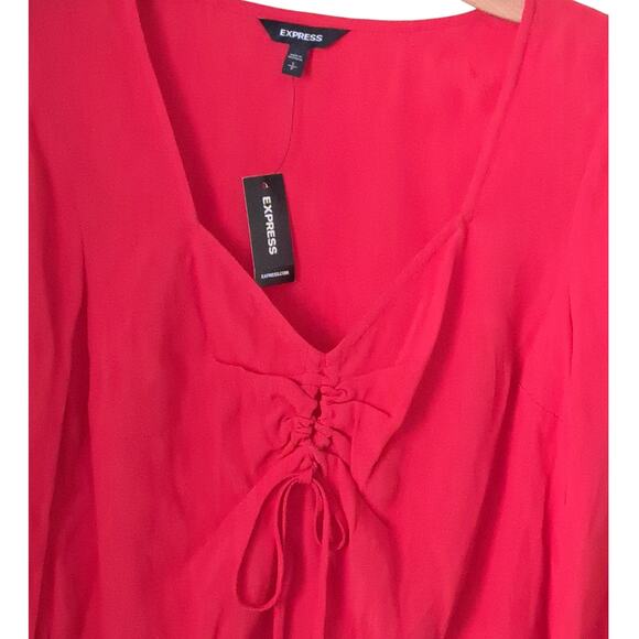 NWT Express Sweetheart Shirred Keyhole Red Peplum Top Small - Picture 5 of 10